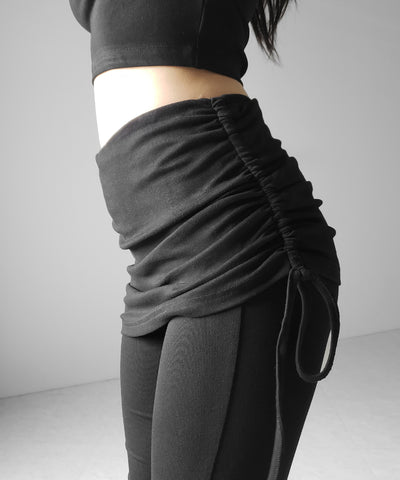 【 ワンホンセットアップ 】スクエアショートＴシャツ＋サイドシャーリングフレアパンツ ＳＥＴ ／ 【 SETUP 】square neck short T-shirts + side shirring flare pants