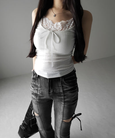 【 ３color ／ カップ付き 】フロントリボンレースドッキングキャミソール ／front ribbon lace docking camisole