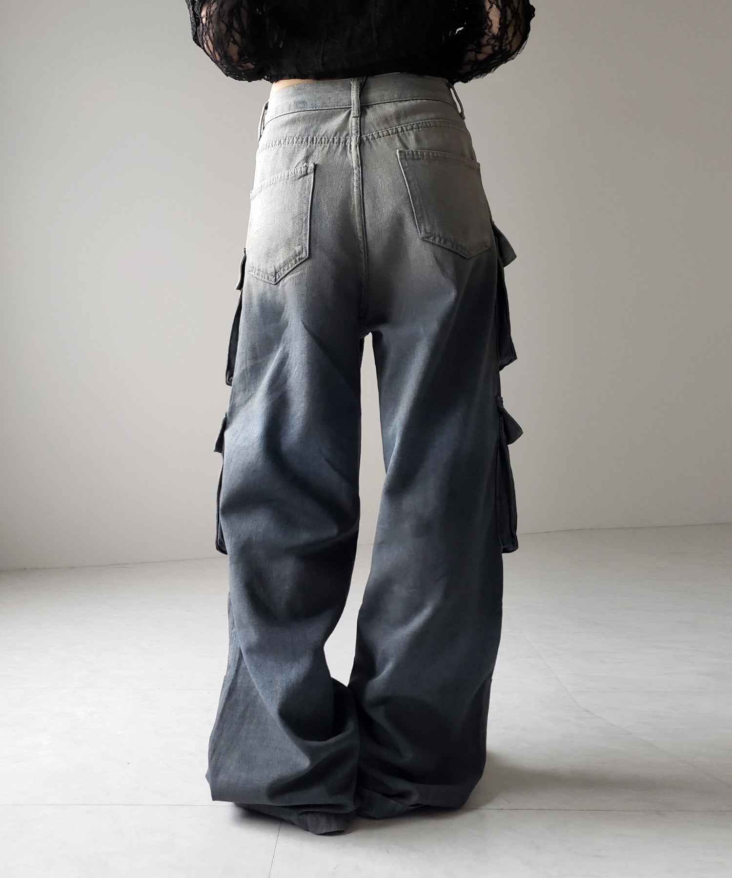 【 ３color ／４size 】オーバーダイグラデーションヴィンテージワイドカーゴデニム ／ overdyed gradation vintage wide cargo denim