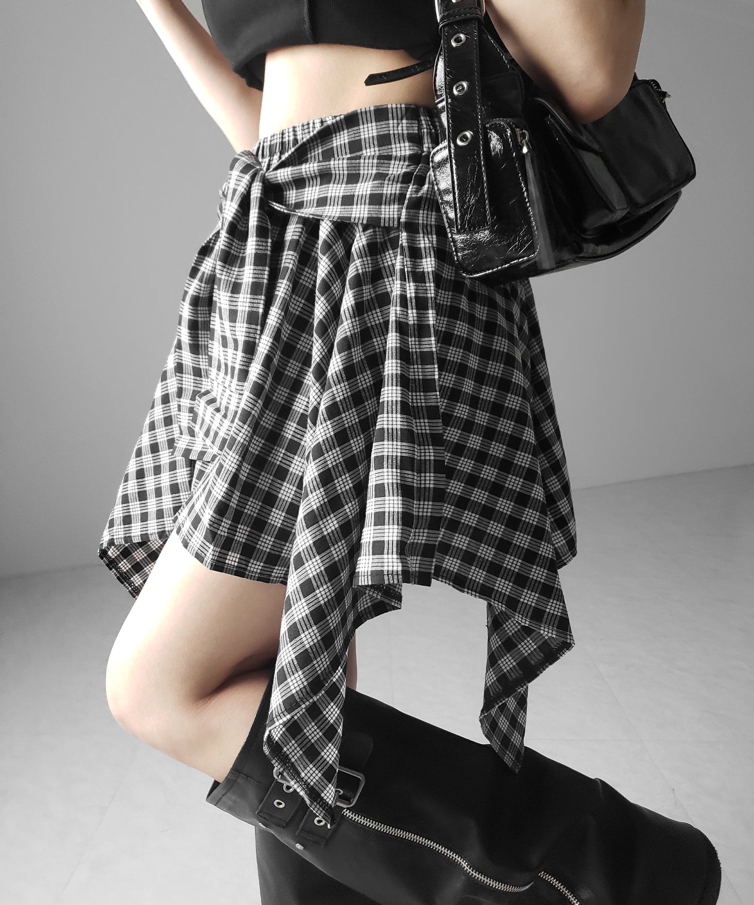 【 選べる２素材／インナーパンツ裏地付 】シャツレイヤードチェックミニスカート ／ shirt layered check mini skirt