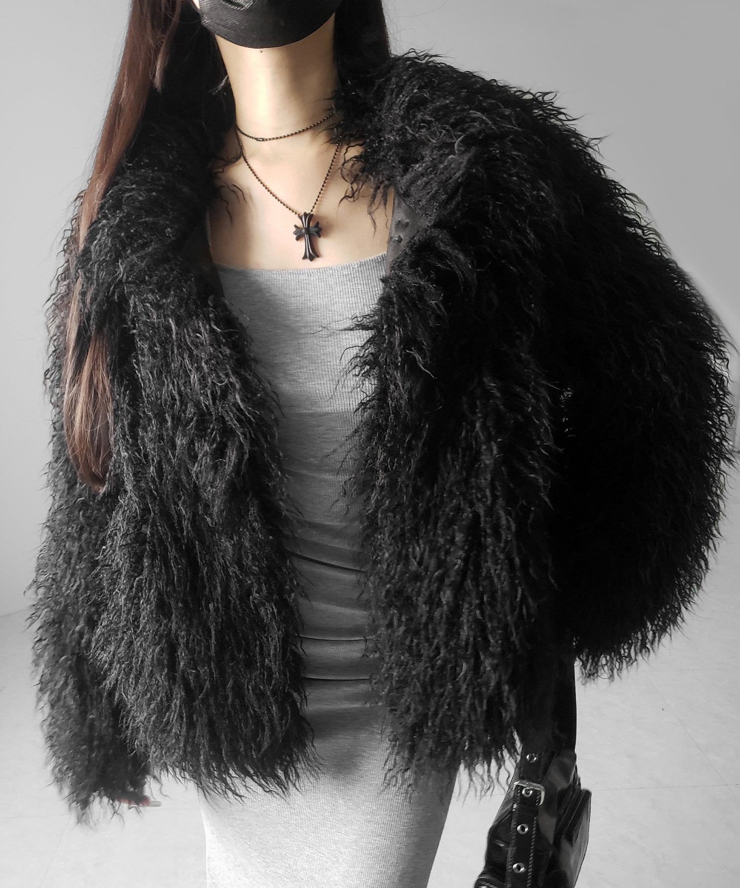 シャギーフェイクファーレディミドルコート ／ shaggy fake fur lady middle coat