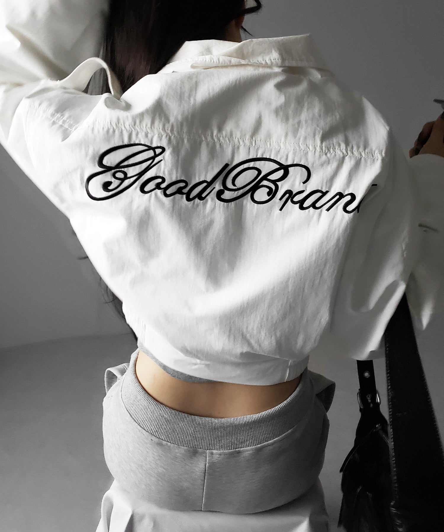 レタリングバックロゴスタンドカラーショートブルゾン ／ lettering back logo stand collar short blouson