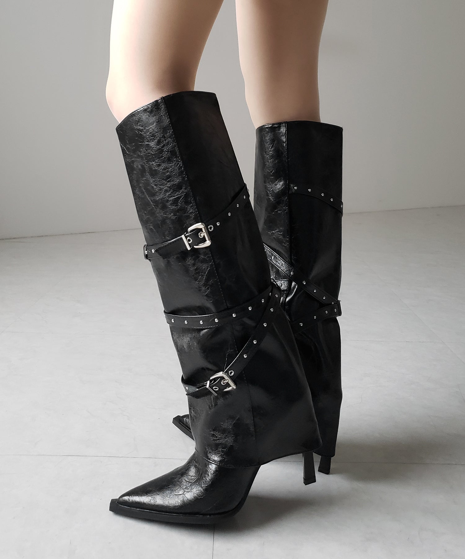 ヴィンテージレザーベルテッドロングカバーブーツ ／vintage leather belted long cover boots