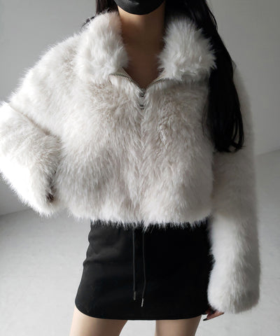 ジップアップスタンドカラーショートフェイクファーコート ／ zip up stand-collar short fake fur coat
