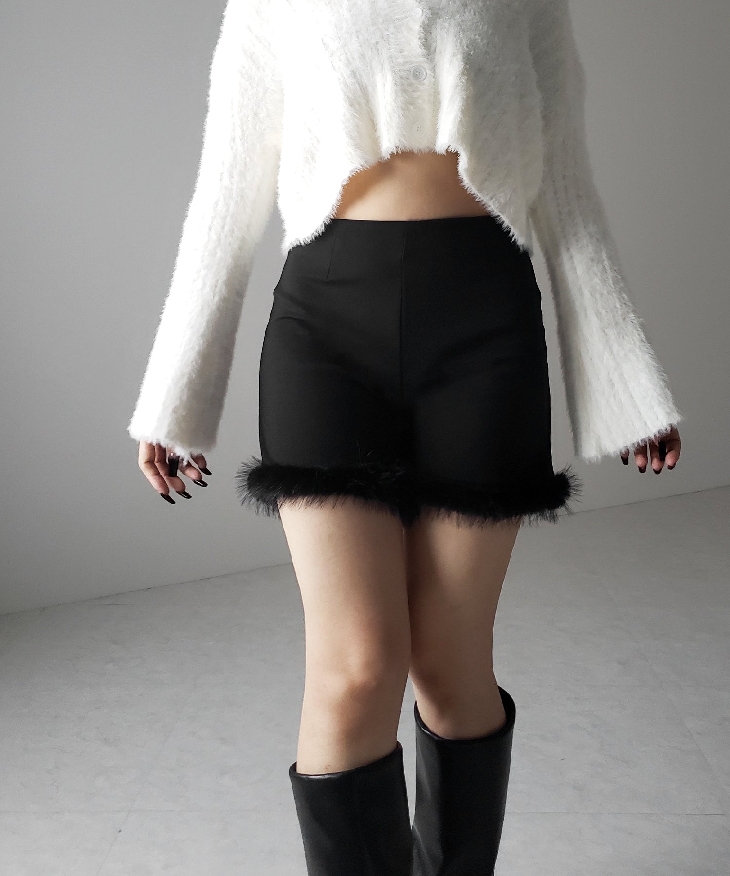 【 ４size 】ヘムフェザーバイカーショートパンツ ／ hem feather biker short pants