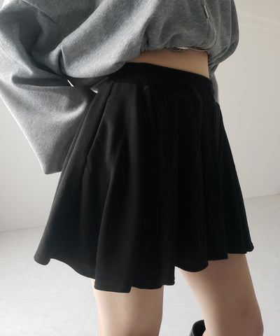 【 ３color ／インナーパンツ裏地付 】ハイウエストカットフレアミニスカート ／ High waist cut flare mini skirt