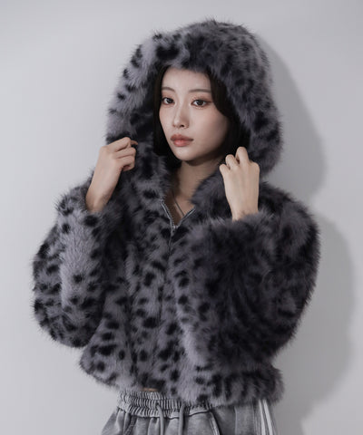 レオパードフェイクファーフーディショートコート ／ reopard fakefur hoodie short coat