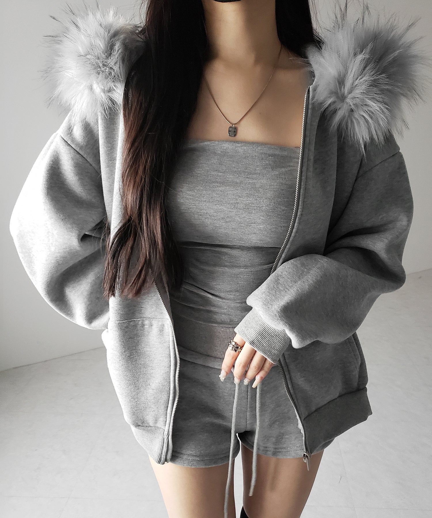 【 セットアップ 】裏起毛ファーフードオーバージップパーカー＆スウェットショートパンツ ／ Urakimo fur over zip hoodie ＆ sweat short pants SETUP