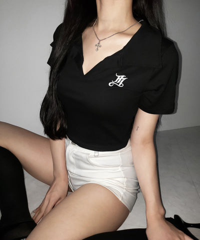 【 ２color 】M LOGO スキッパーショート半袖Tシャツ ／ M LOGO skipper neck short sleeve T-shirt