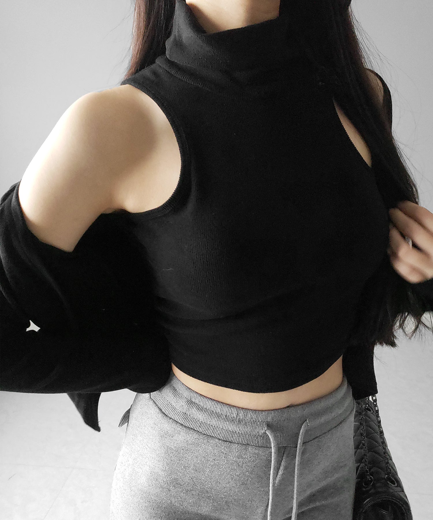 【 裏微起毛 ／ 2点セット 】ハイネックノースリーブトップス ＋ ショートカーディガン SET ／ high neck nosleeve tops + short cardigan SET