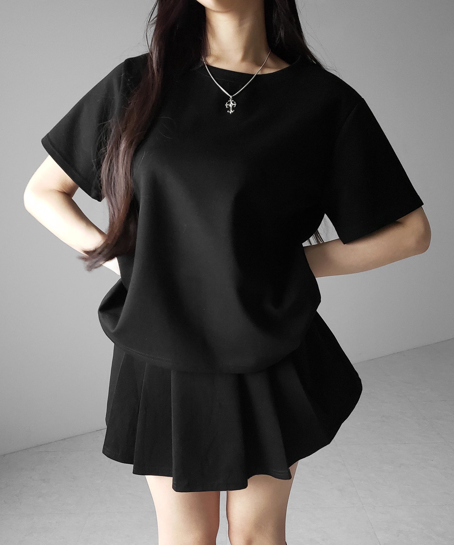 【 セットアップ 】オーバーサイズ半袖Ｔシャツ＋プリーツミニスカート SET ／( SETUP ) oversize shortsleeve Tee + pleated mini skirt SET