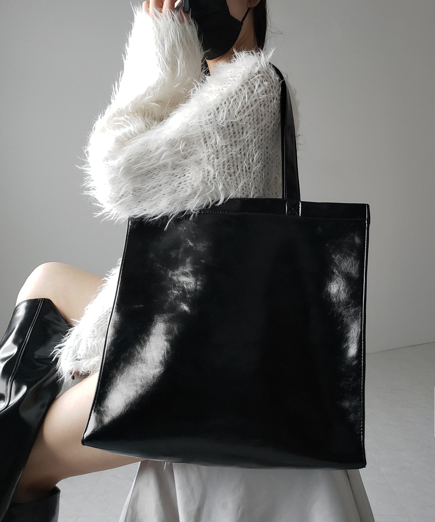【 ２color ／ 大容量 】フェイクレザービッグスクエアトートバッグ ／ fake leather big square tote bag