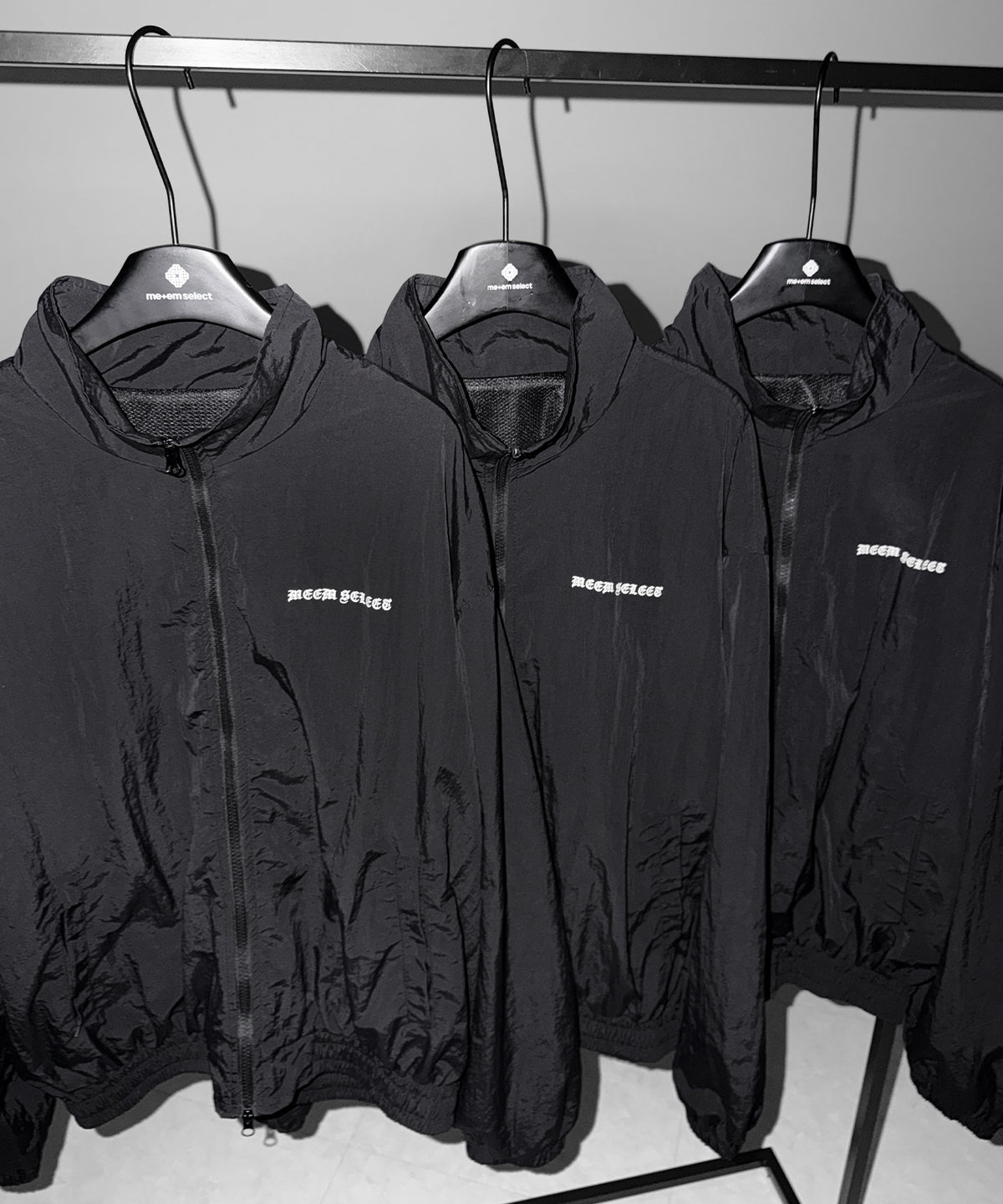 グランジロゴナイロンジャケット /  grunge logo nylon jacket