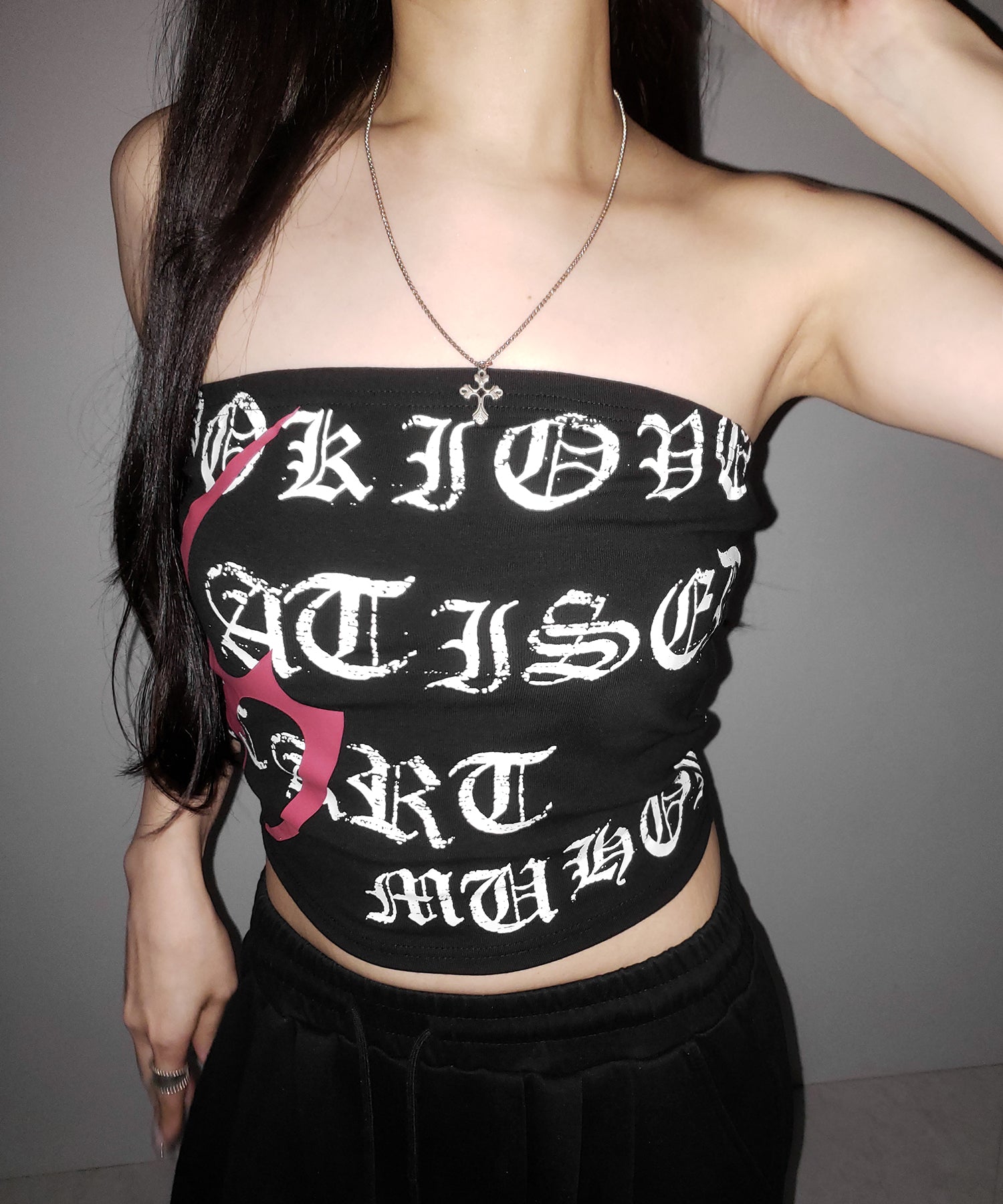 グランジロゴチューブベアトップ ／ grunge logo tube bare top