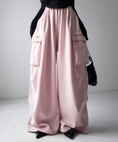 【 裾絞り可能２WAY 】ドローコードタックワイドカーゴスウェットパンツ ／ drawcord tuck wide cargo sweatpants