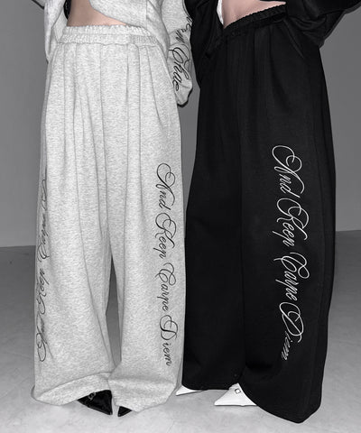 レタリングロゴ刺繍ワイドスウェットパンツ ／ lettering logo embroidery wide sweatpants