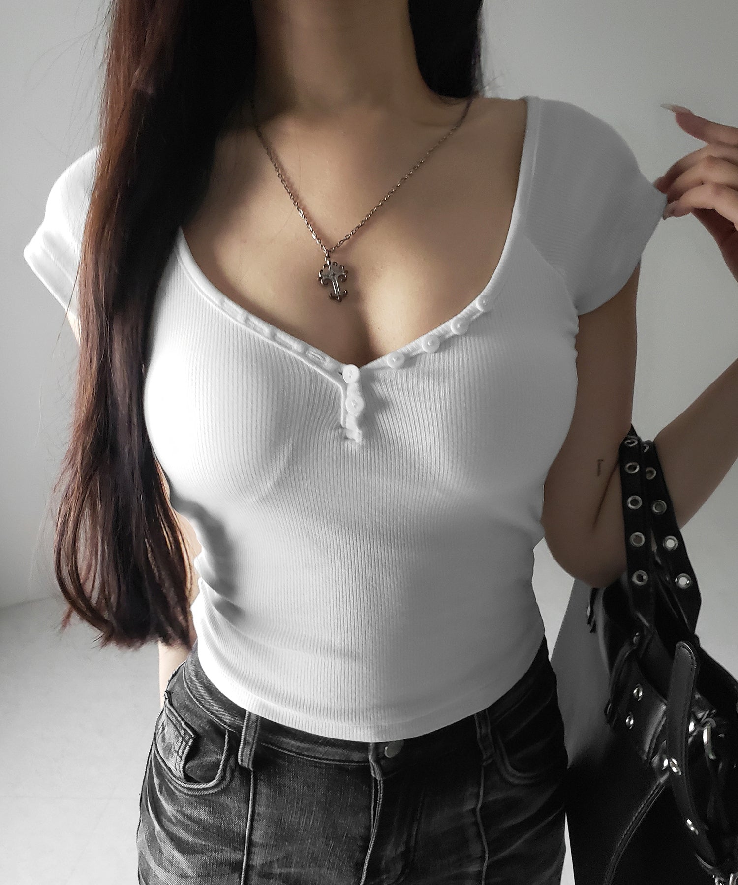 【 ３color 】ミニボタンヘンリーネック半袖チビTシャツ ／ mini button Henley neck short sleeve chibi T-shirt