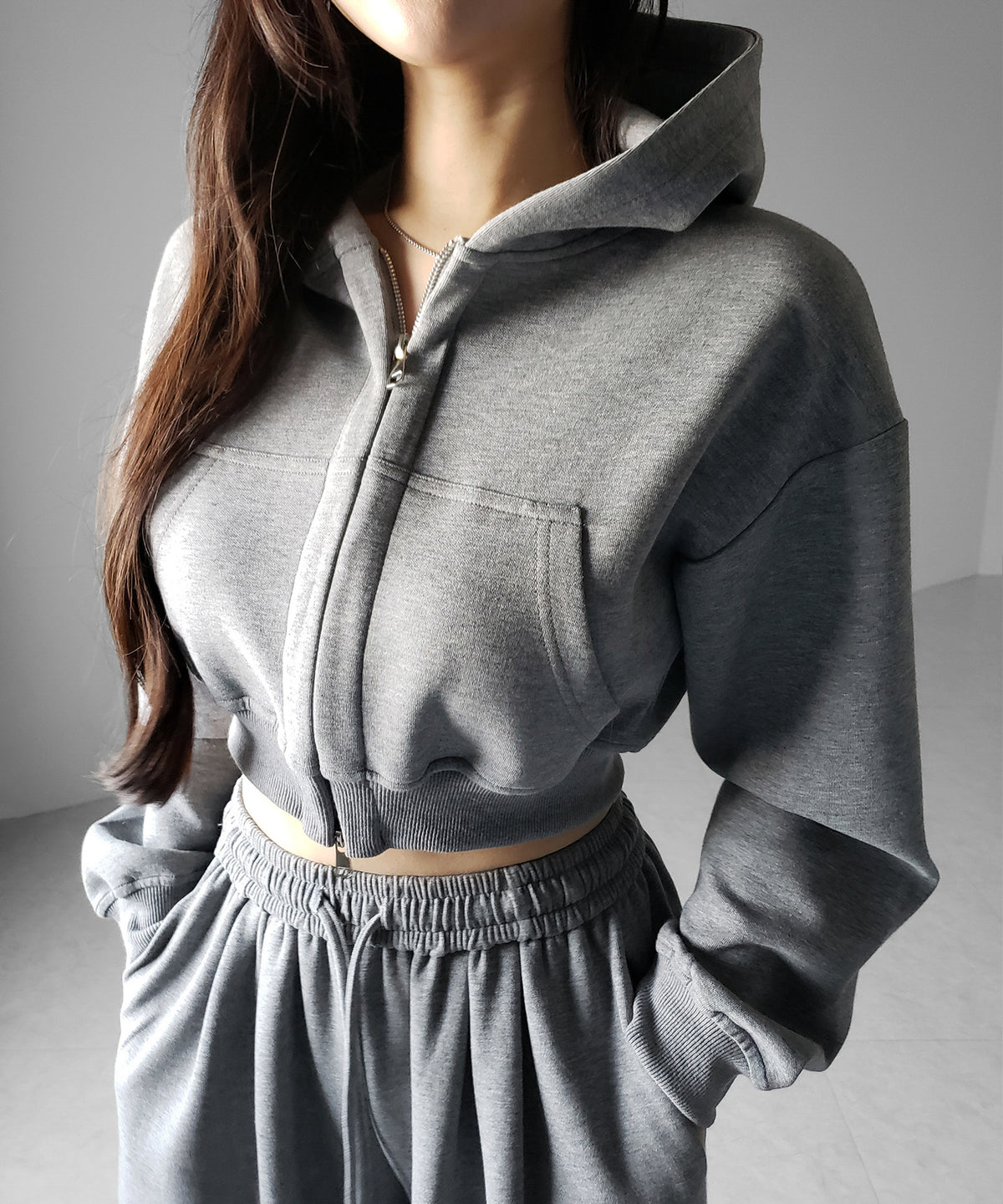 【 セットアップ 】ダブルジップショートパーカー ＋ タックワイドスウェットパンツ SET ／ double zip short hoodie + tuck wide sweat pants SET