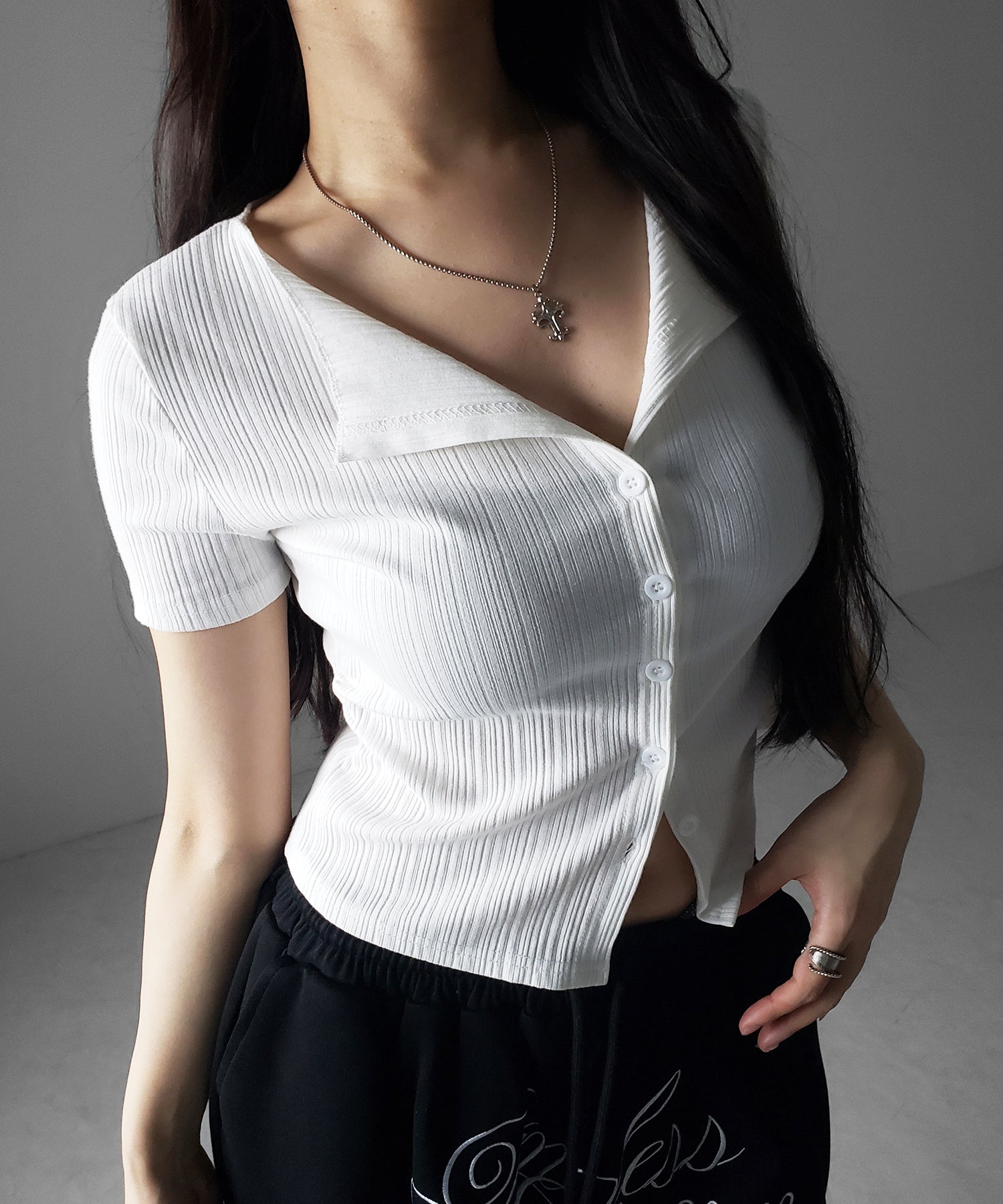 フロントボタン半袖リブカーデトップス ／ front button short sleeve lib cardigan tops