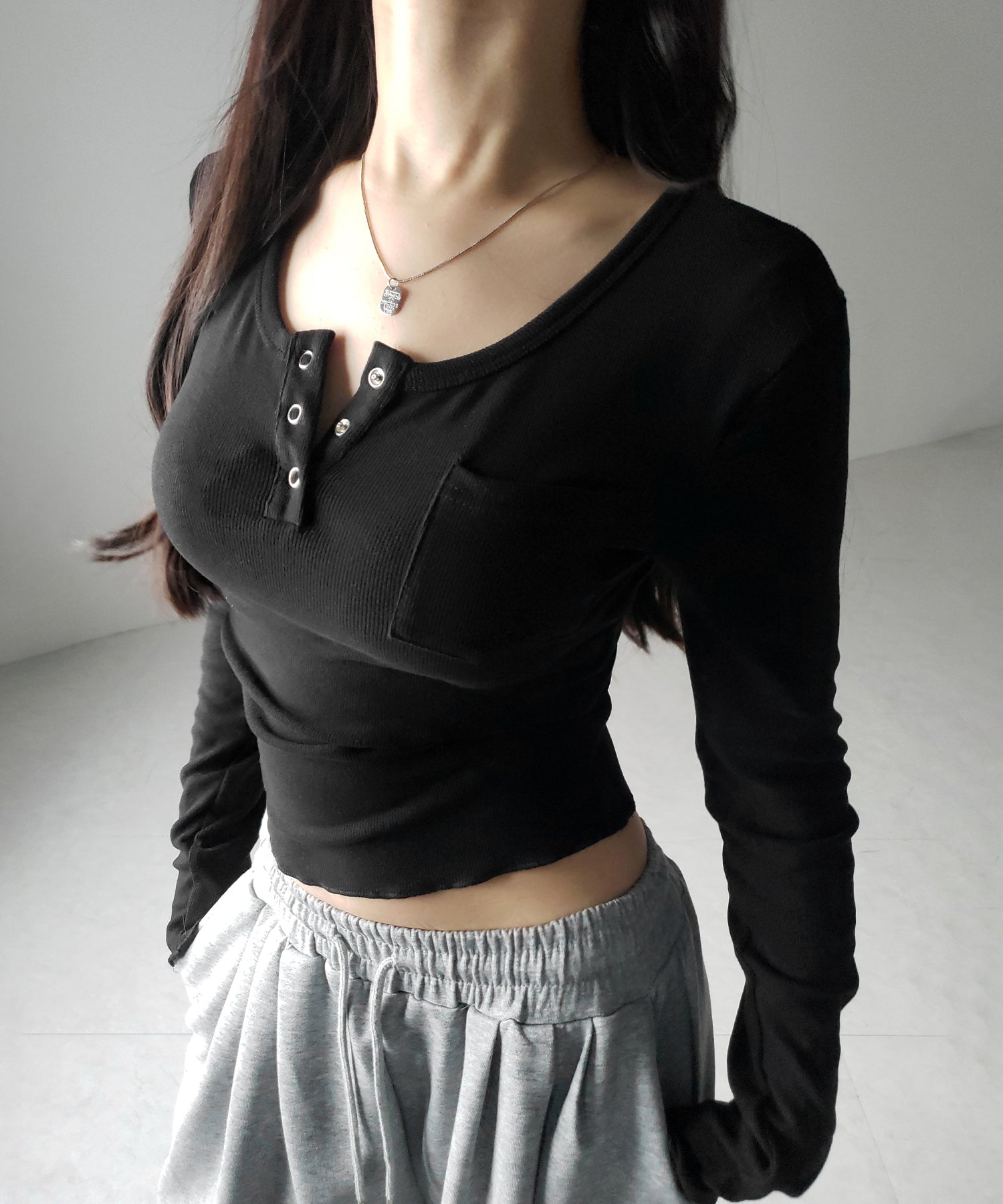 裏起毛ヘンリーネックスリムトップス ／ urakimo henry neck slim tops