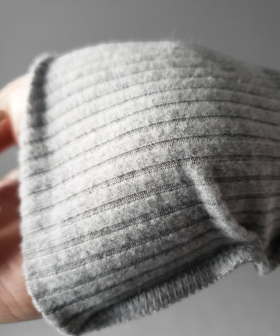 【 裏微起毛 】フロントボタンタイトリブカットソートップス ／ front button tight ribbed cutsew tops