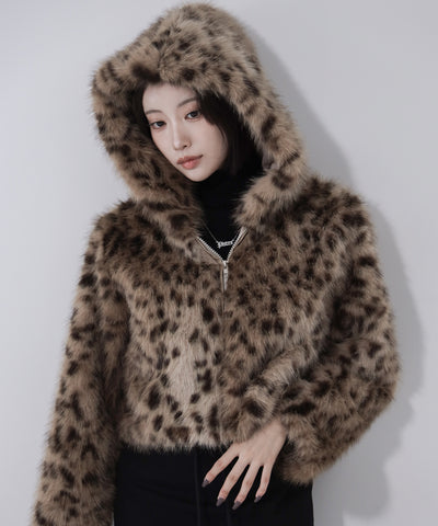 レオパードフェイクファーフーディショートコート ／ reopard fakefur hoodie short coat