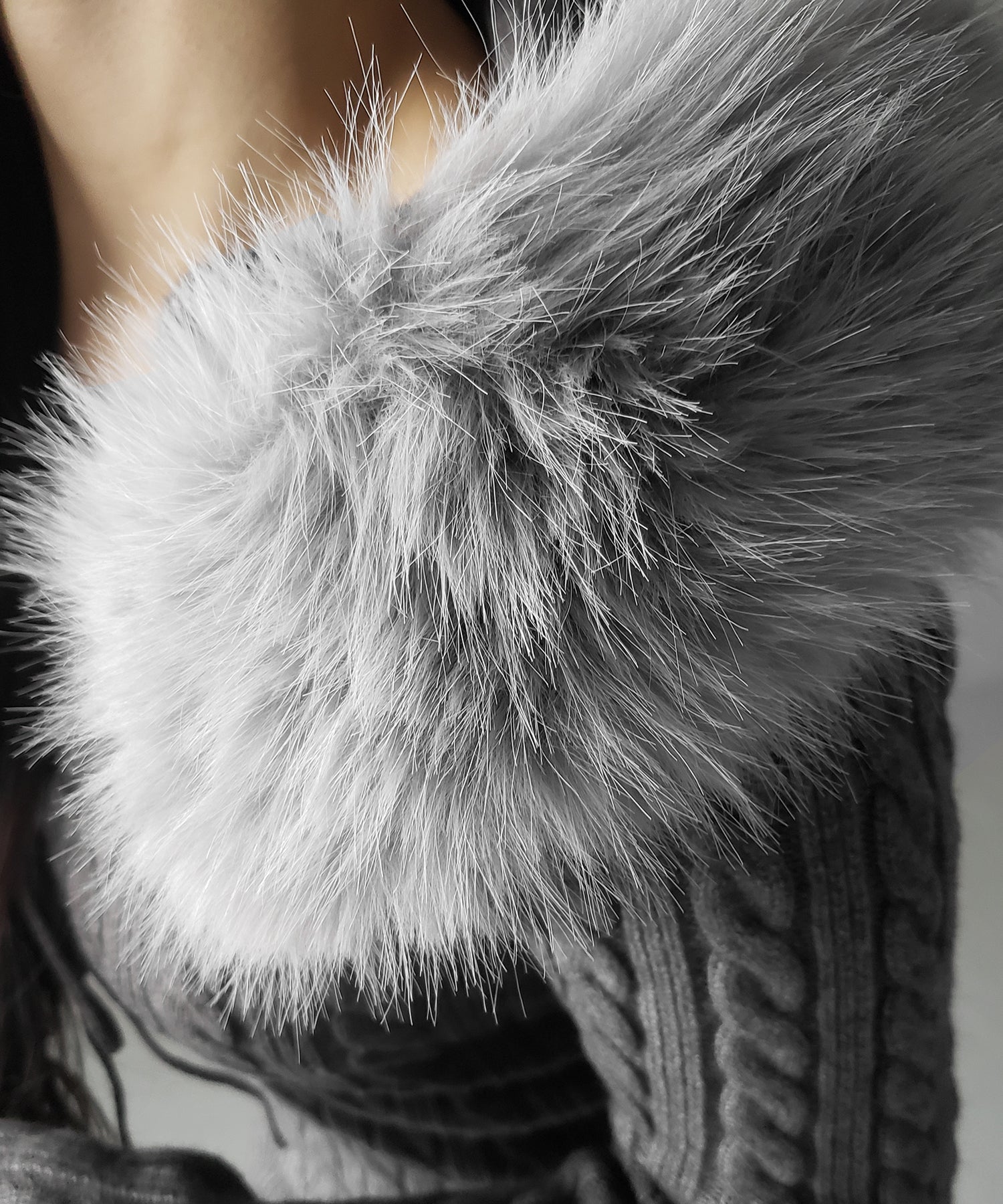 ファーフーディレースアップレディニットミニワンピース ／ fur hoodie lace up lady knit mini onepiece