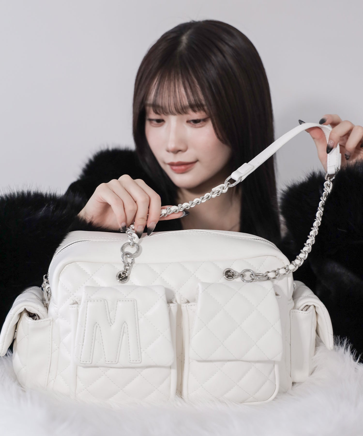 【 ２WAY 】Ｍロゴフェイクレザーキルティングチェーンショルダーバッグ ／ M logo fake leather quilting chain shoulder bag