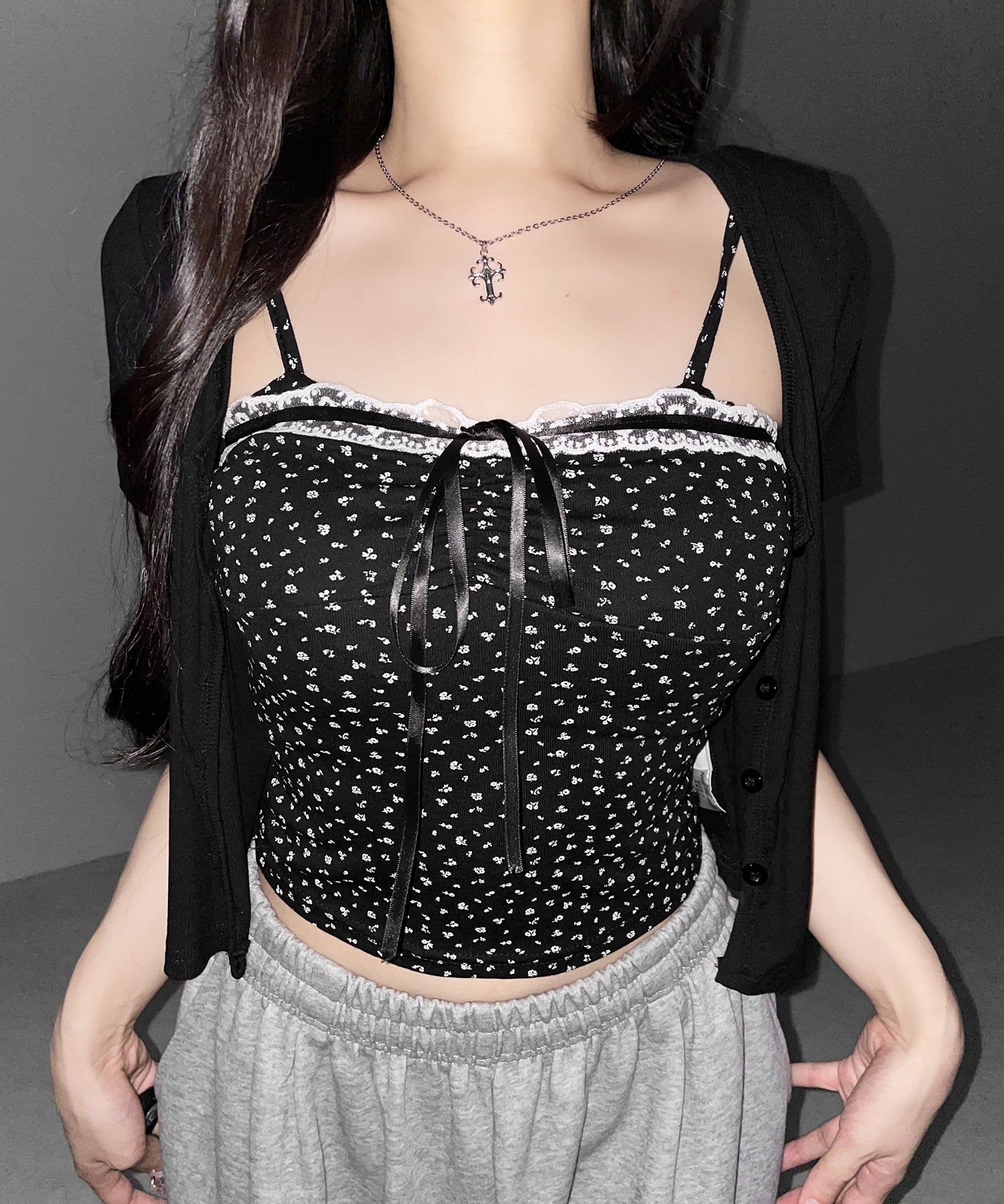 【 ２点セット 】小花柄レースリボンキャミソール ＋ カーディガンセット ／ mini flower lace ribbon camisole + cardigan SET