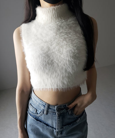 【 ３color 】タートルネックショートシャギーノースリニットトップス ／ turtleneck short shaggy nosleeve knit tops