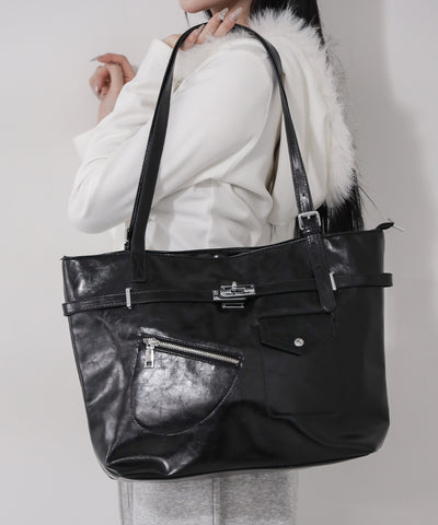 【 A4収納可 】デザインベルトフェイクレザースクエアトートバッグ ／ design belt fake leather square tote bag