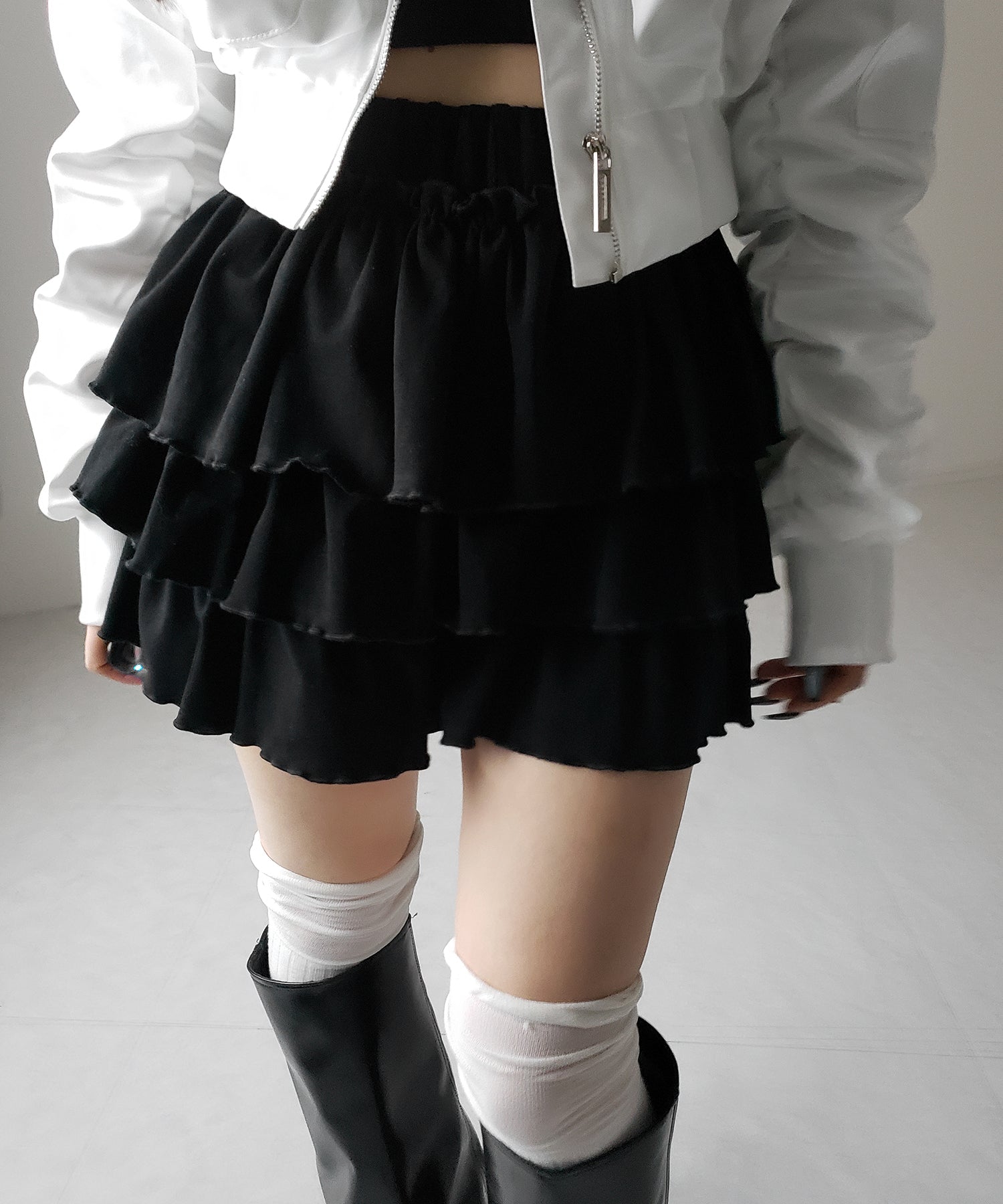 【 ３color 】３段フリルカットソーミニスカパン ／ 3 frill cutsew mini skirt pants