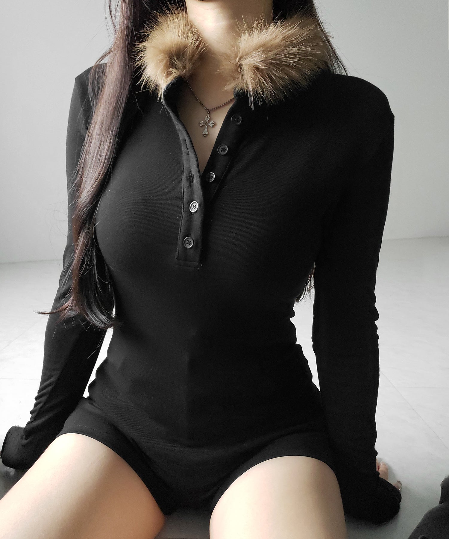 【 裏起毛 】ファーカラーヘンリーネックトップス ／ urakimo fur collar henley neck tops