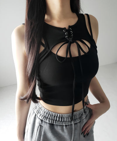 【 ２color 】レースアップリボンカットアウトリブショートタンク ／ laceup ribbon cutout rib short tank