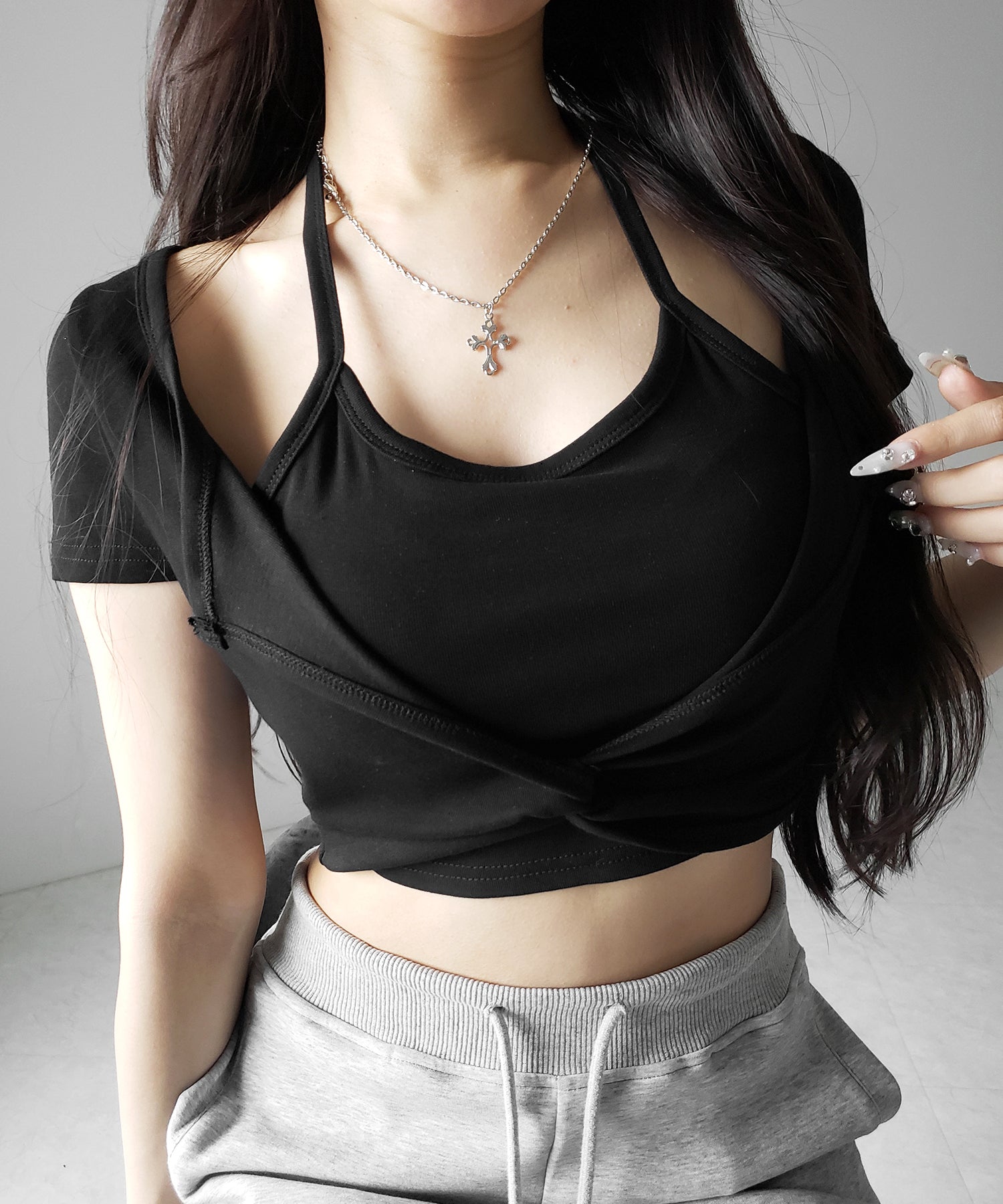 ホルターネックレイヤードショートぴちＴシャツ ／ halter neck layered short pichi T-shirts