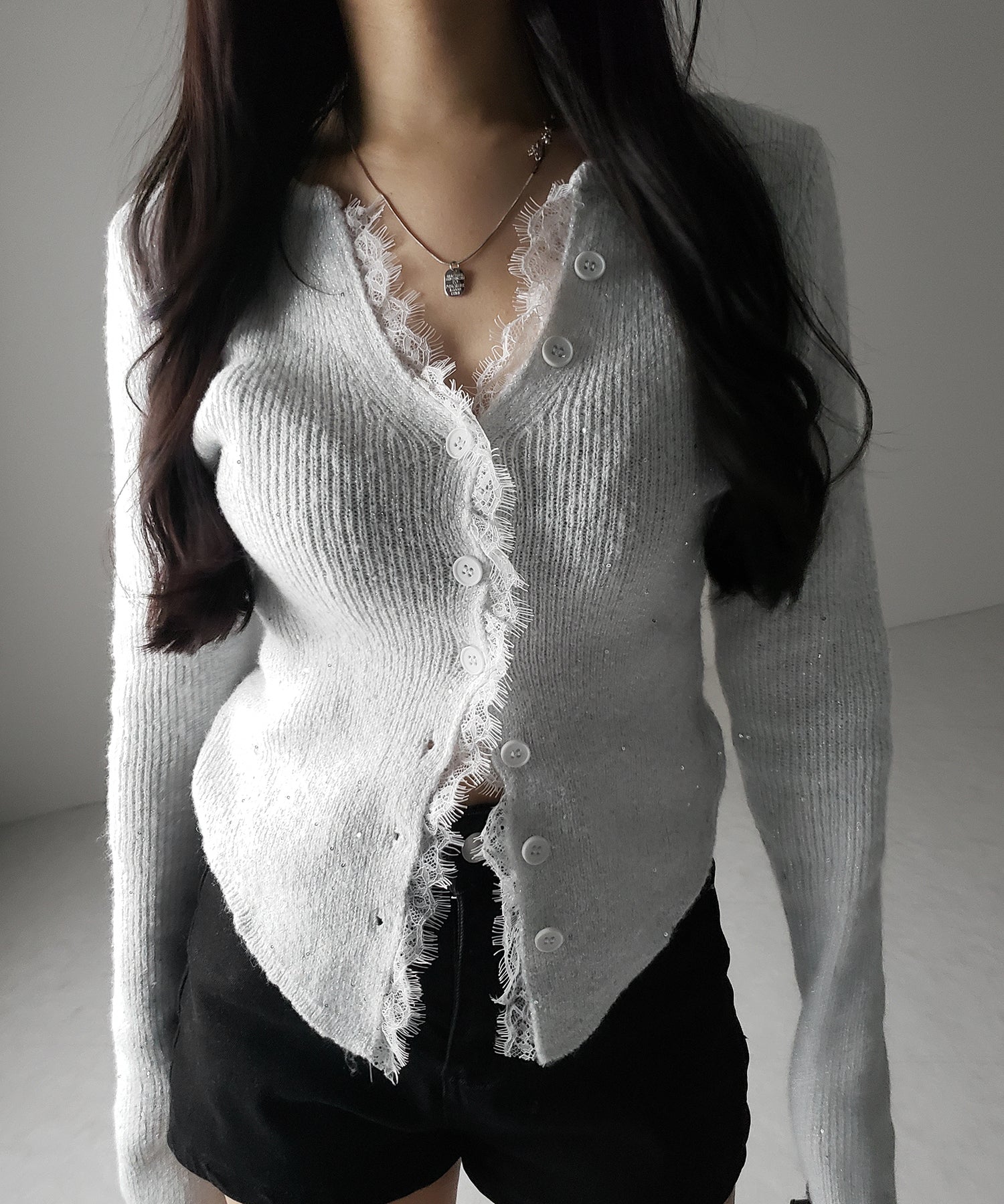 【 ４color 】レースドッキングスパングルキーネックニットカーディガン ／ lace docking spangle key neck knit cardigan