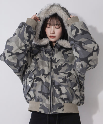 カモフラフェイクファーフーディ中綿ジャケット ／ camouflage fake fur hoodie down jacket