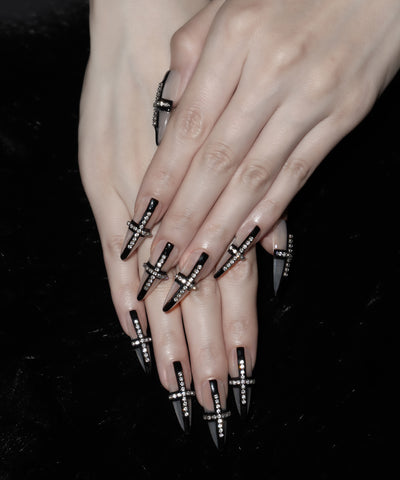 シルバーストーンクロスラインブラックシアースティレットネイルチップ／silverstone cross line black sheer stiletto nail tips