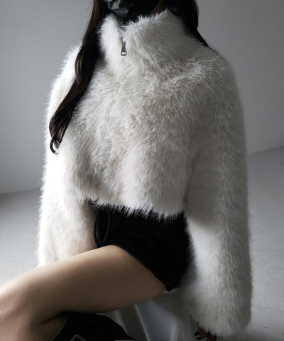 ジップアップスタンドカラーショートフェイクファーコート ／ zip up stand-collar short fake fur coat