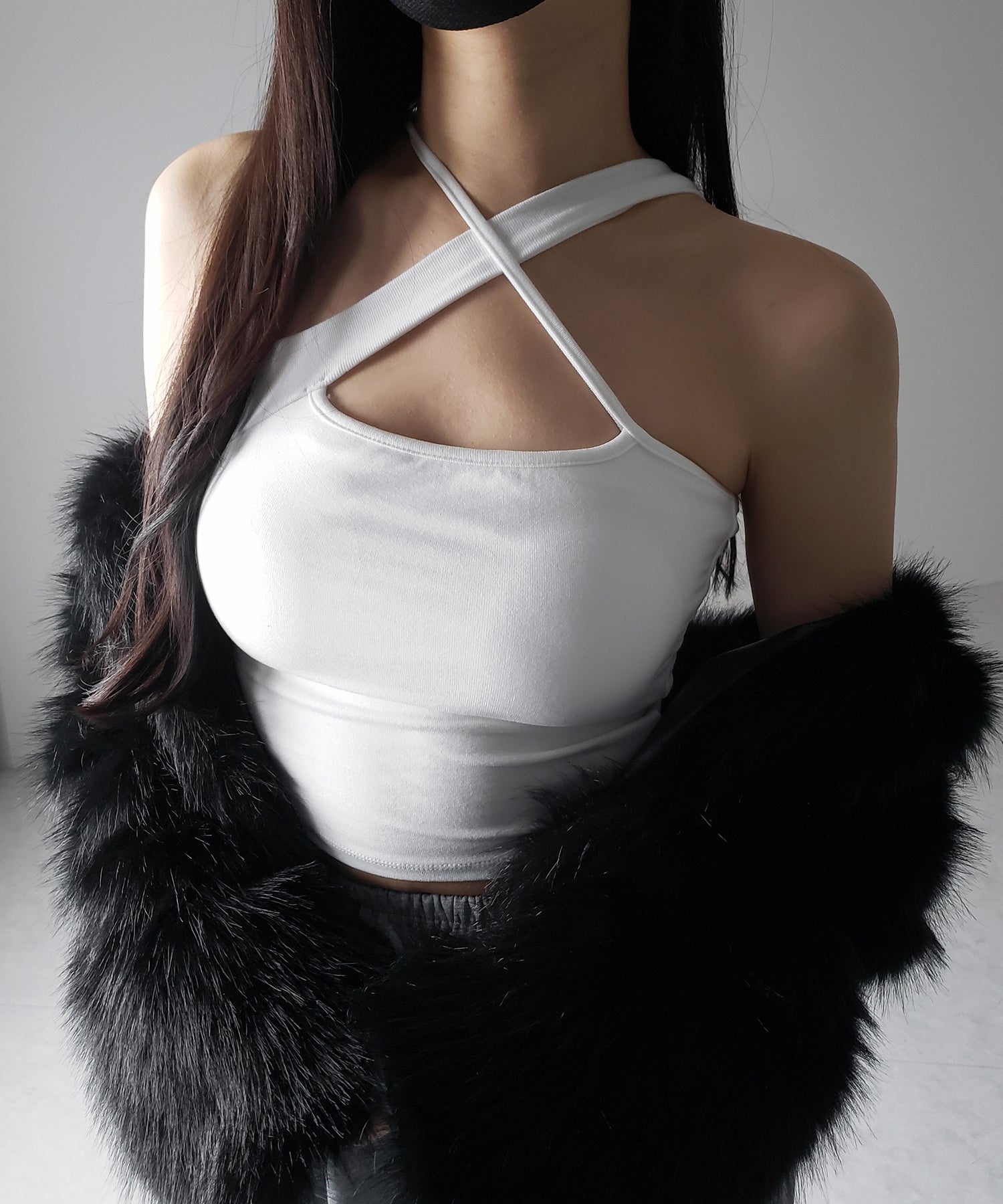 【 ３color ／ カップ付 】クロスネックカットアウトキャミソール ／ cross neck cutout camisole