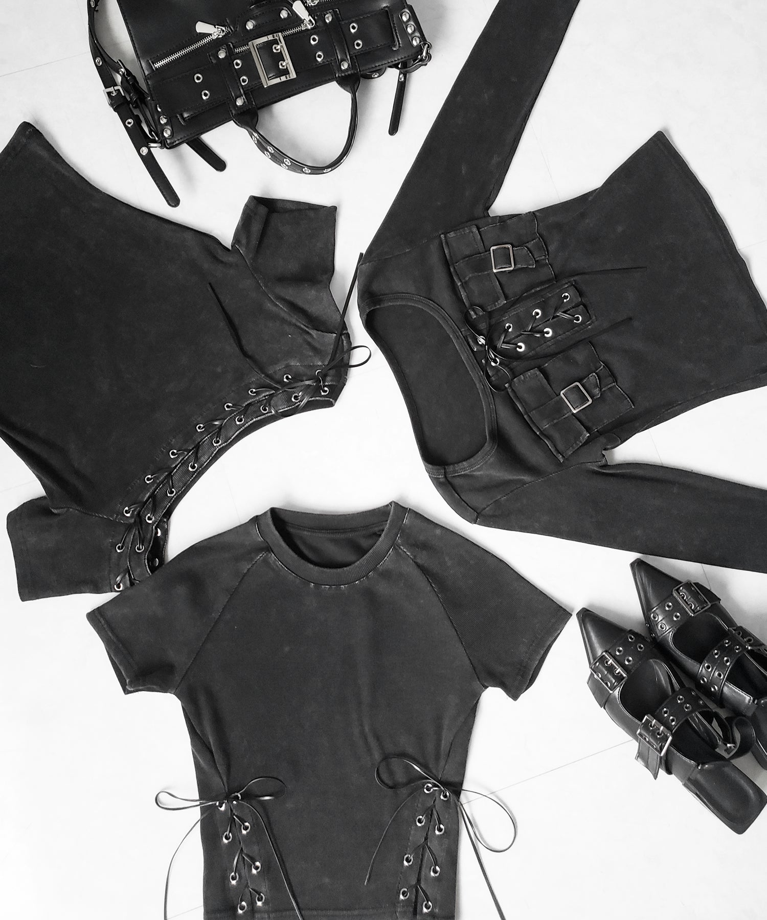 ヴィンテージサイドレースアップカットアウト半袖ショートTシャツ ／ vintage side lace up cutout short short sleeve T-shirts