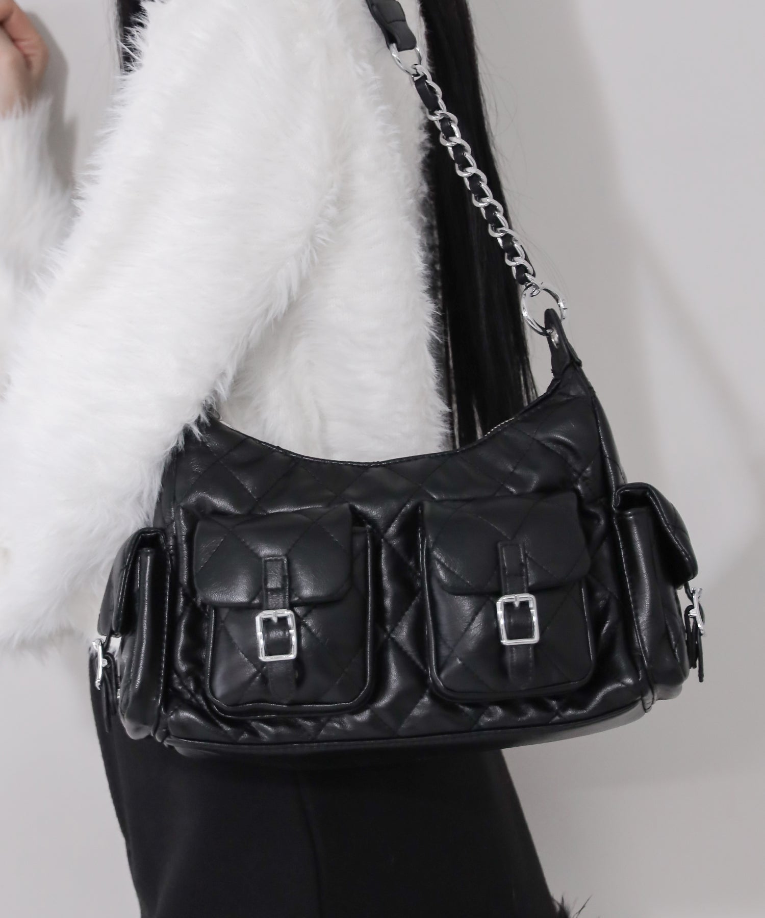 【 ２WAY 】アウトポケットキルティングチェーンショルダーバッグ ／ 2WAY out pocket quilting chain shoulder bag