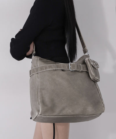 【 A4収納可 】ミニポーチ付きスタッズベルトヴィンテージフェイクレザーショルダーバッグ ／ mini poach SET studs belt vintage fake leather shoulder bag