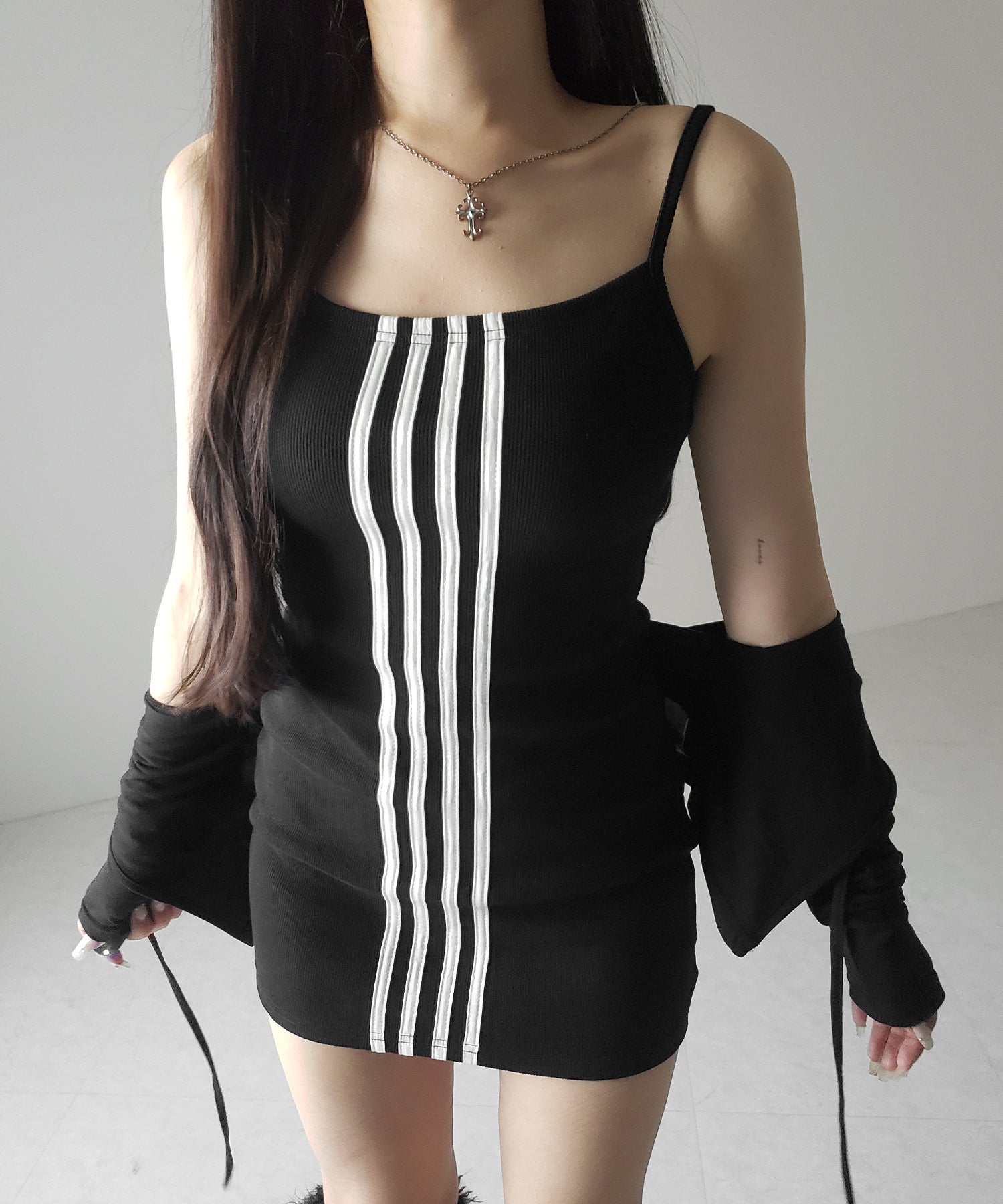 ４ラインタイトミニキャミワンピース ／ 4 line tight mini cami onepiece