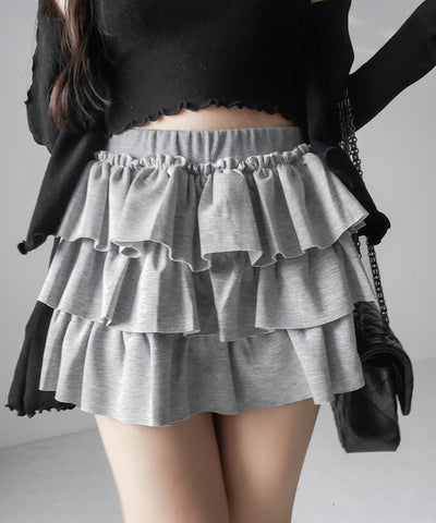 ティアードフリルカットソーミニスカート ／ tiered frill cut and sew mini skirt