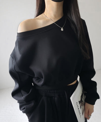 【 セットアップ 】ワンショルダーショートスウェットトップス ＋ タックワイドパンツ SET ／ off shoulder short sweat tops & tack wide pants SET