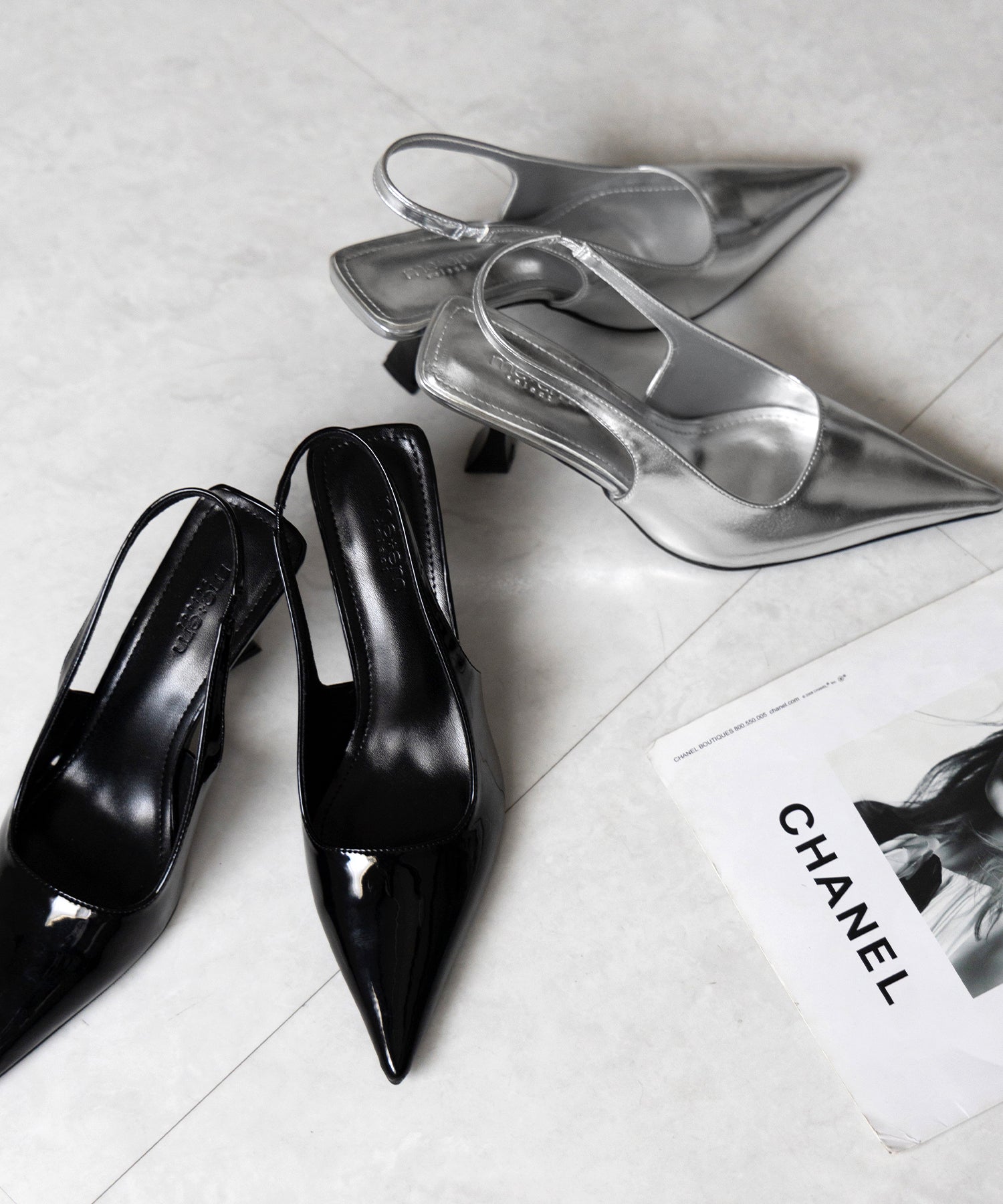 【 ２color 】ポインテッドトゥチャンキーヒールメタリックミュール ／ pointed toe chunky heel metallic mules