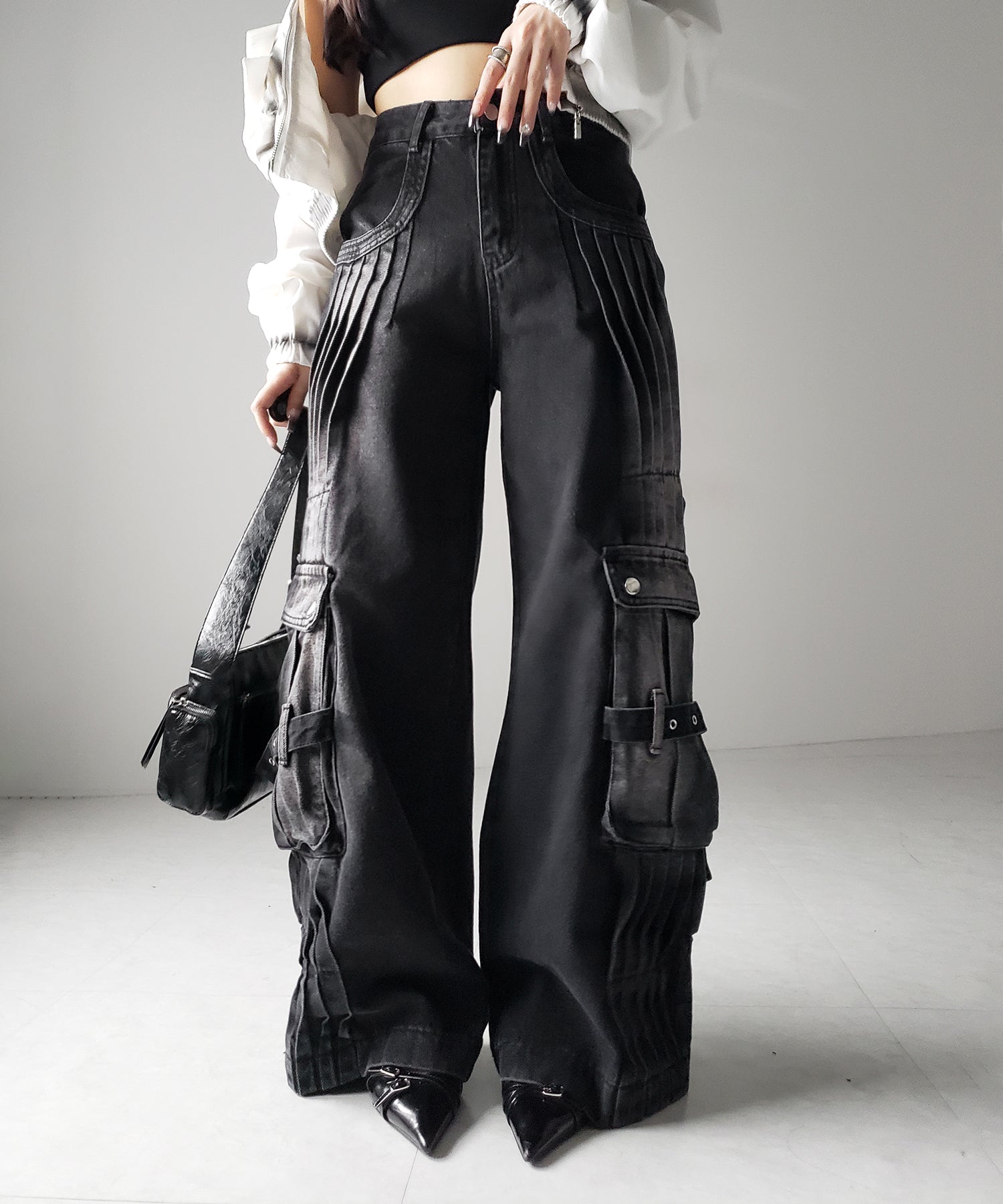 【 ４size 】カーゴプリーツブラックヴィンテージワイドデニム ／cargo pleated black vintage wide denim