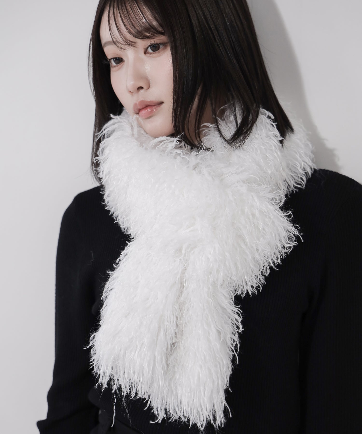 プードルフェイクファーボリュームロングマフラー ／ poodle fake fur