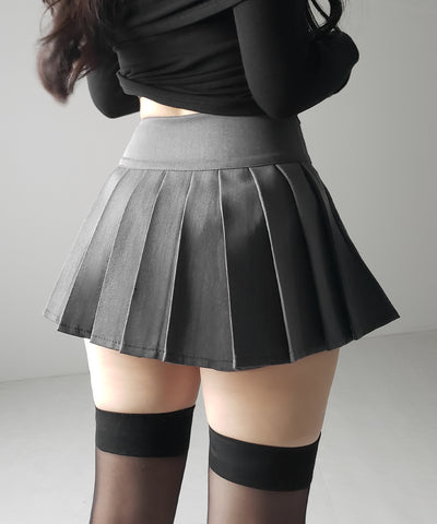【 ２color 】プリーツマイクロミニスカパン ／ pleated micro mini skirt pants